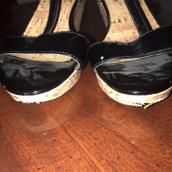 Prima Royale black strappy wedges - Picture 3 of 4